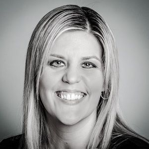 Meet your Posher, Courtney